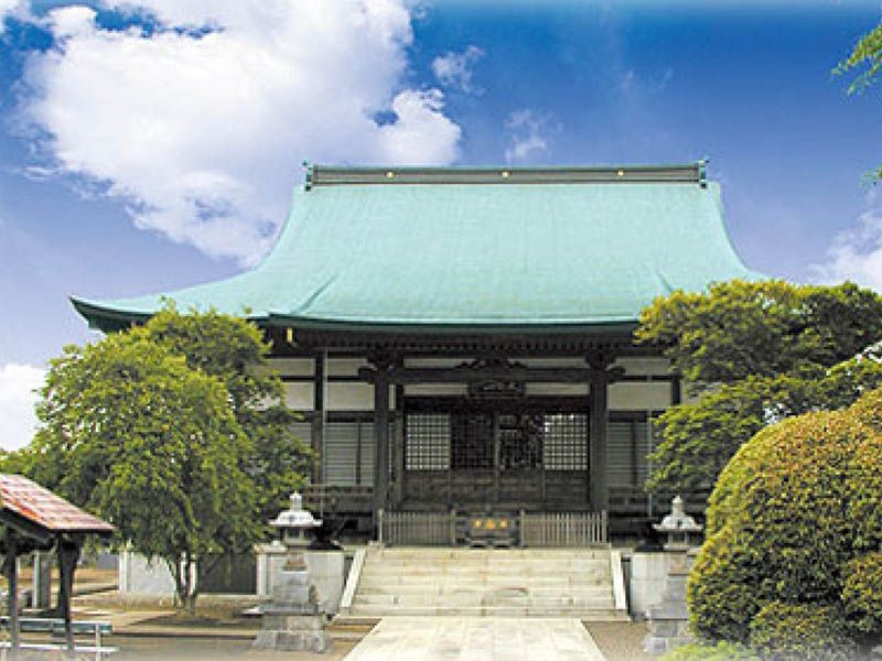 厳かな雰囲気の長妙寺霊園