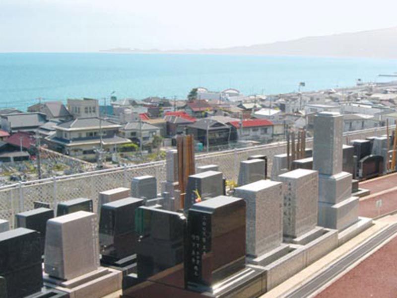 見晴らしのよい湘南セメタリーパーク