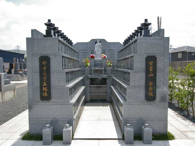 常楽院墓苑 永代供養墓・樹木葬