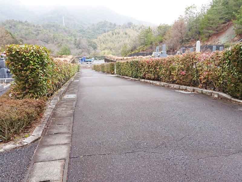 丸子山墓苑