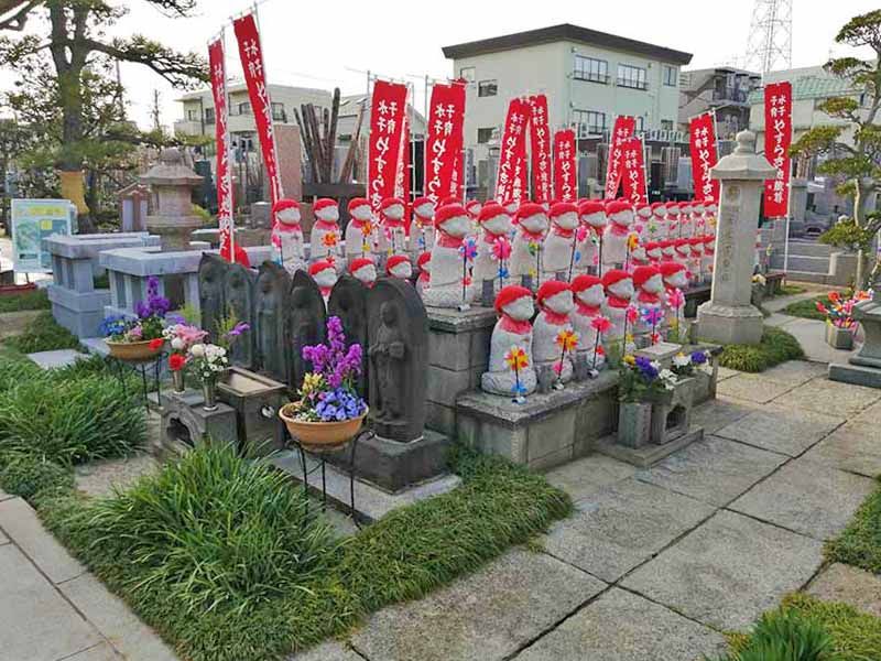 良観寺墓苑