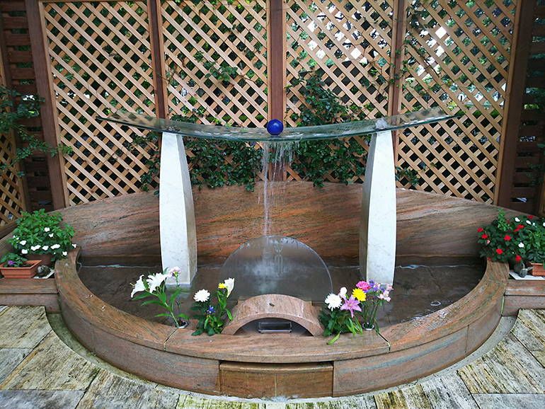 小平ふれあいパーク　集合墓「和」献花台