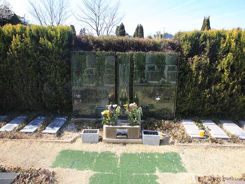 川口さくら霊園の永代供養墓「悠久の碑」