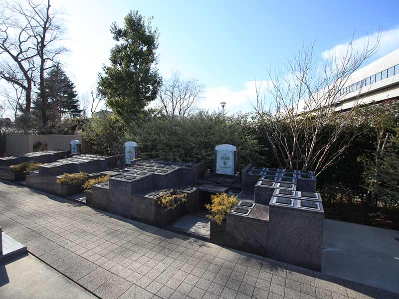 川口光輪メモリアル　永代供養墓「光」