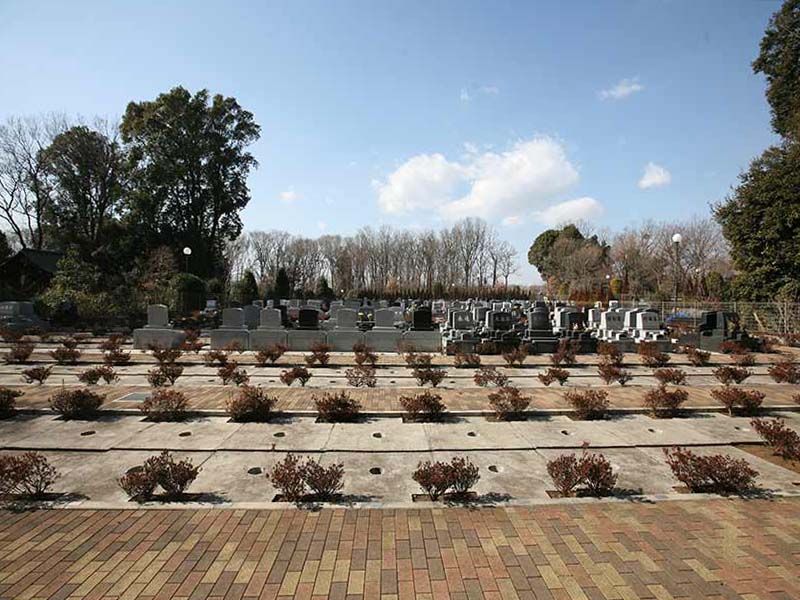 フォレスト所沢　日当たりの良い霊園風景③