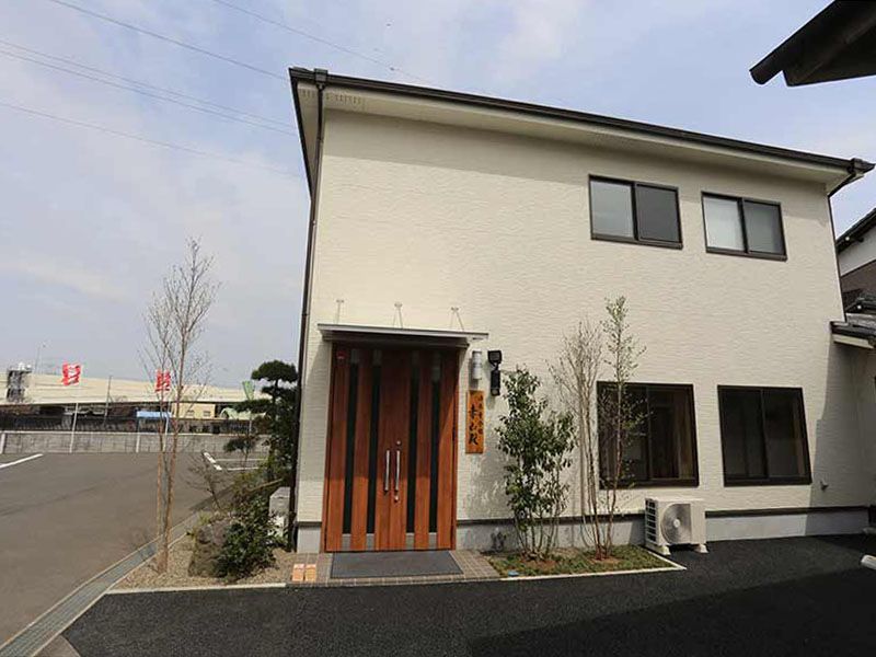 まどかの杜　管理棟　