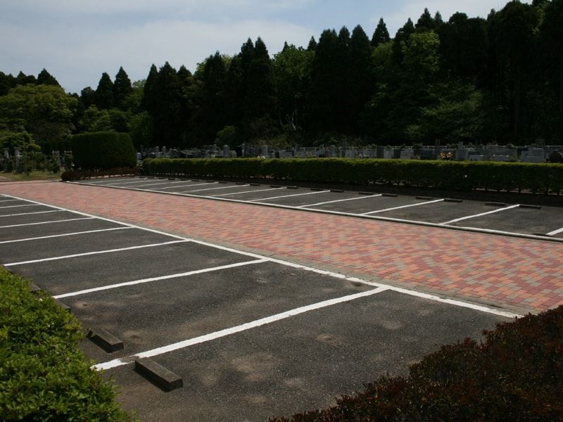 千葉中央霊園　駐車場