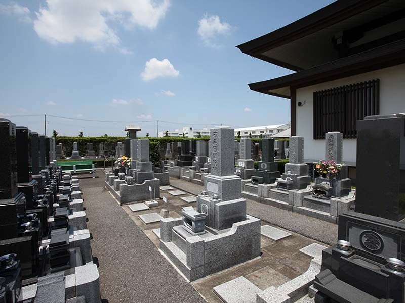 法光寺墓苑　まだ余裕のある区画