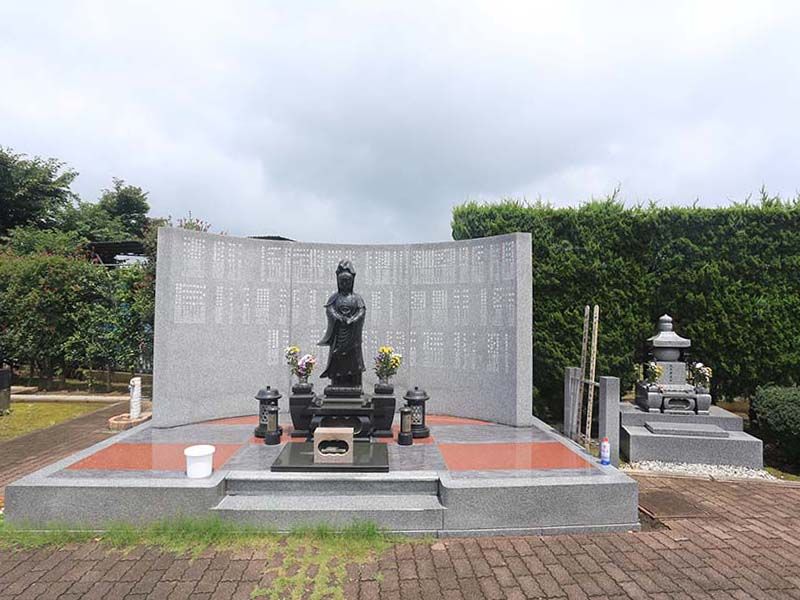 殿山聖地墓苑　永代供養墓