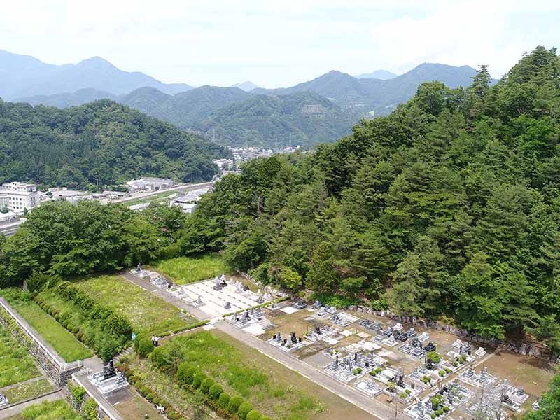 都留聖地霊園