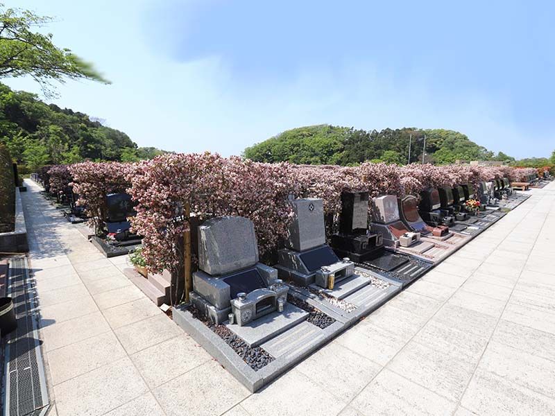 横浜永久の杜2期　洋型・デザイン墓石