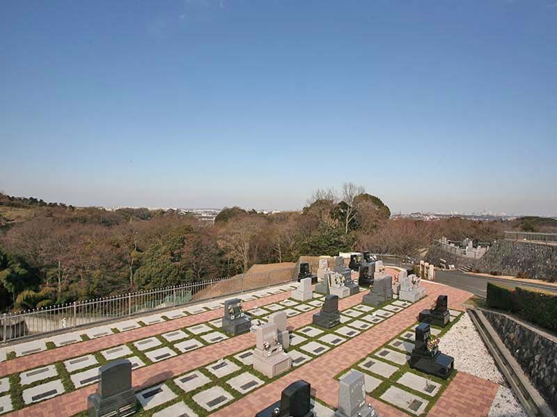 円海山メモリアル清浄園　自然との調和が美しい墓域