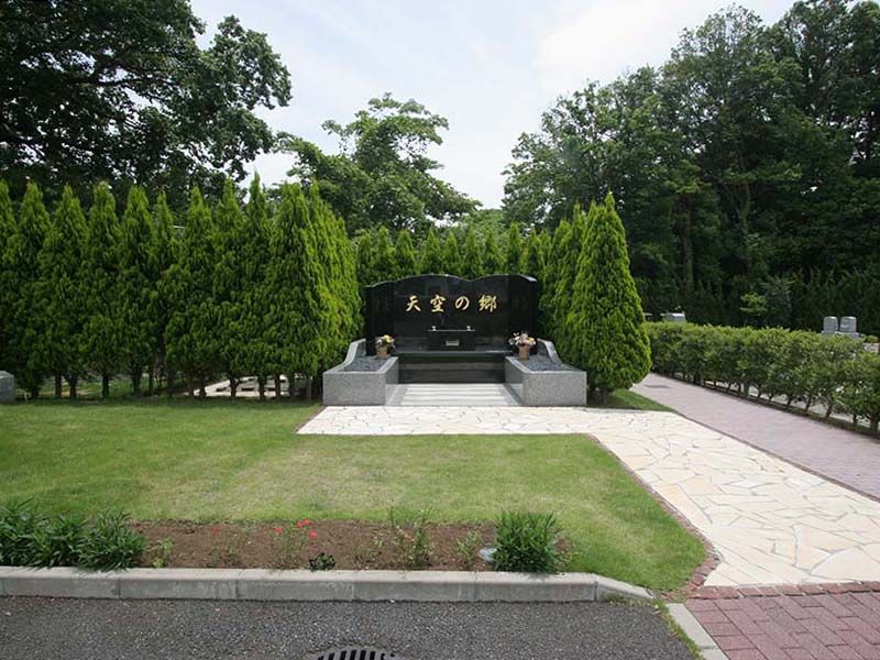 綾瀬蓼川霊園 天空の郷　荘厳な「永代供養墓（合祀墓）」