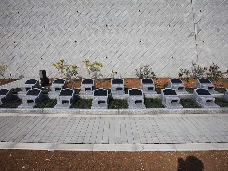 空と海 新・吉祥公園墓地　ふたり墓所 供養区画「ペアーライフ」