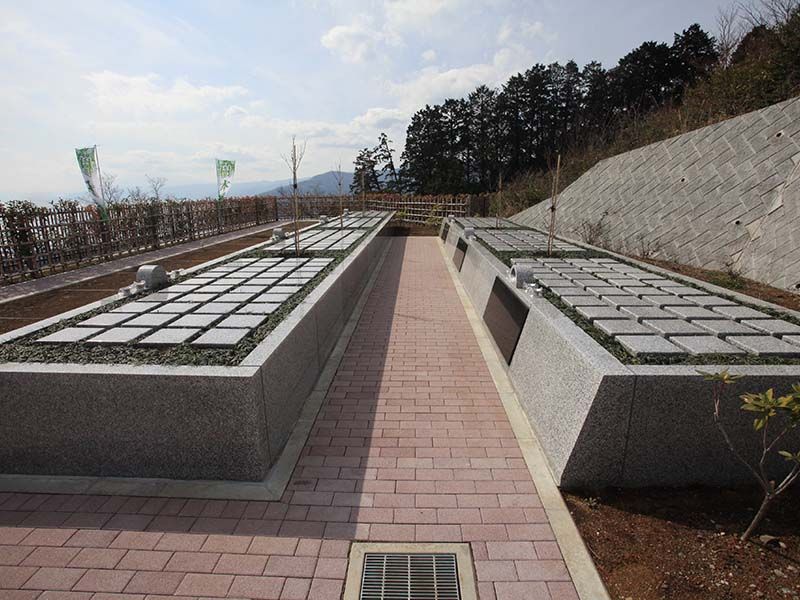 空と海 新・吉祥公園墓地　海が見える樹木葬「はなみずきの丘」