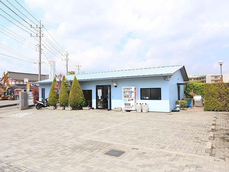 朝霞聖地霊園　駐車場