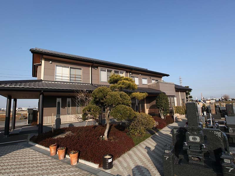 平塚中央霊園Ⅱ　法要施設も完備