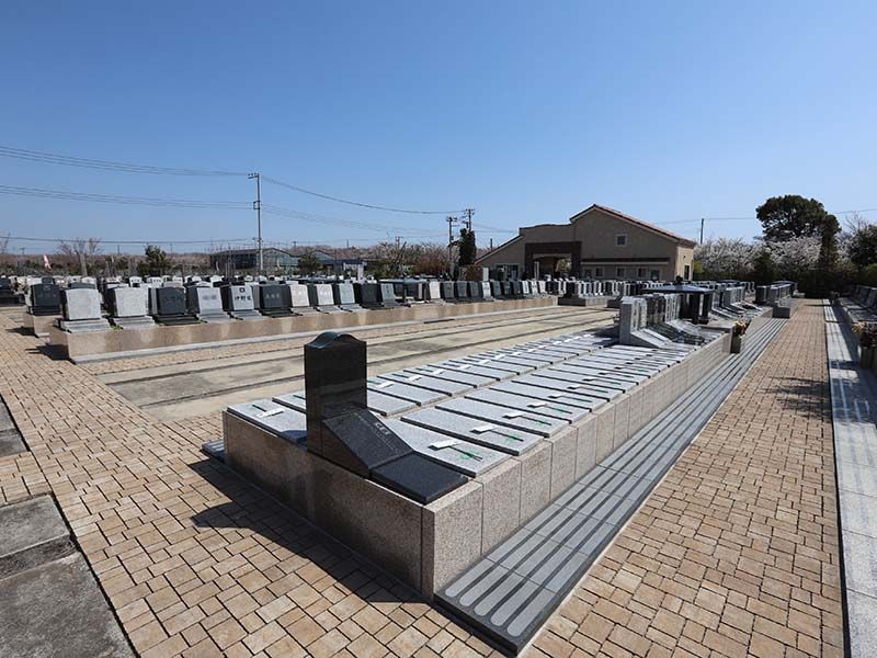 櫻乃里ふなばし聖地　平坦な参道