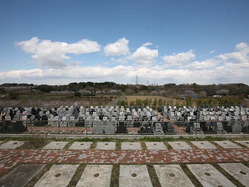 メモリアルパーク緑の丘　一般墓所全景