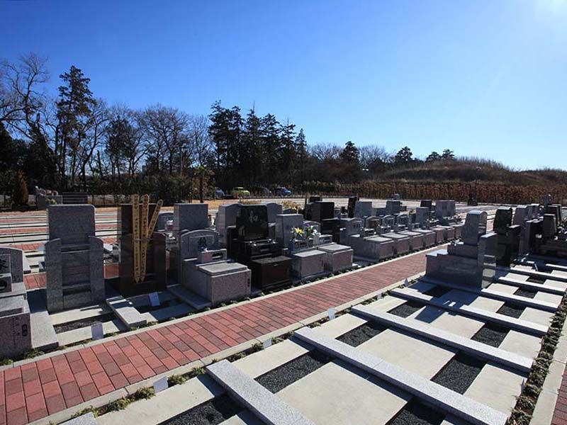 小江戸聖地霊園　のどかな雰囲気の墓所