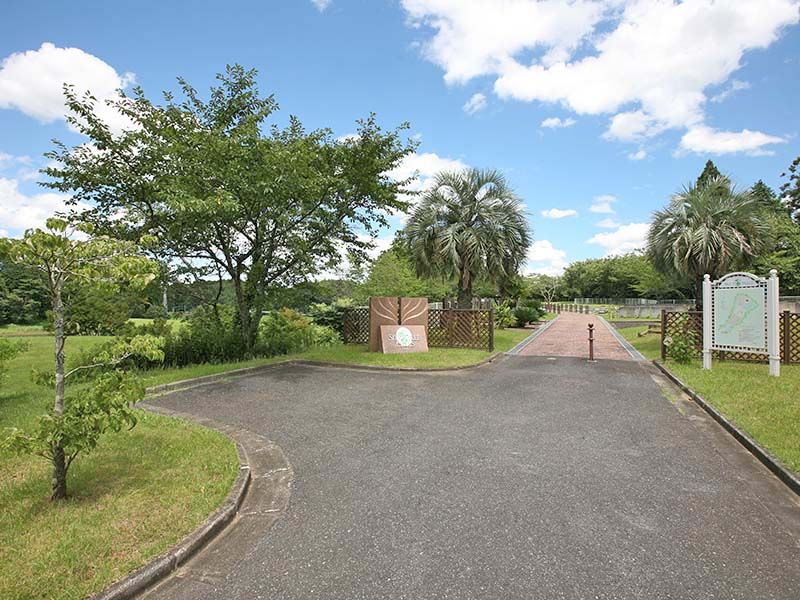 成田メモリアルパーク　園内はバリアフリー設計