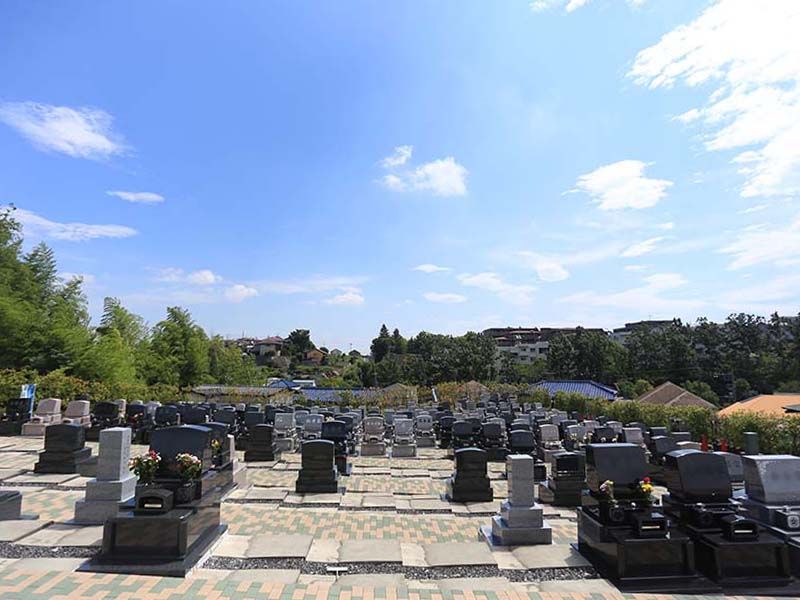 あざみ野浄苑　緑溢れる自然豊かな環境