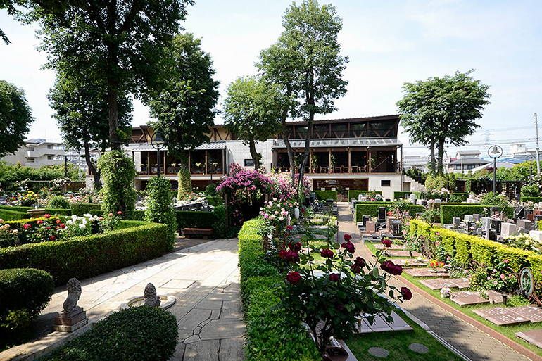 小平ふれあいパーク　ガーデン風の霊園内