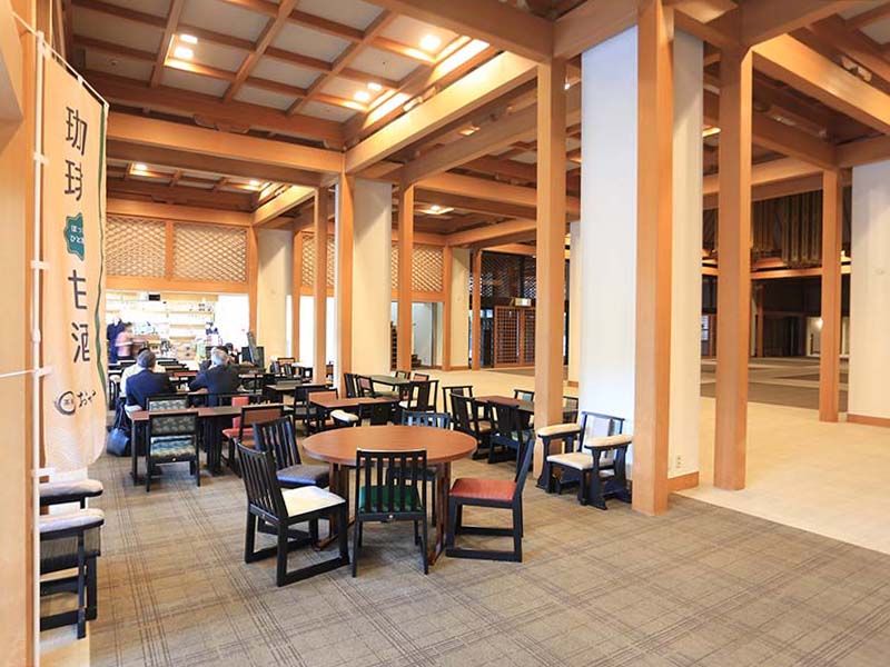 大本山 總持寺（総持寺）　三松閣カフェ「おかげや」