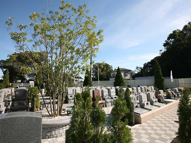 染谷の里 大宮四季彩霊苑　緑豊かなテラス墓所