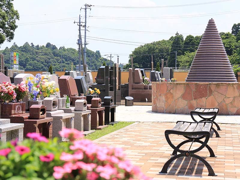 メモリアルスクエア佐倉　苑内風景