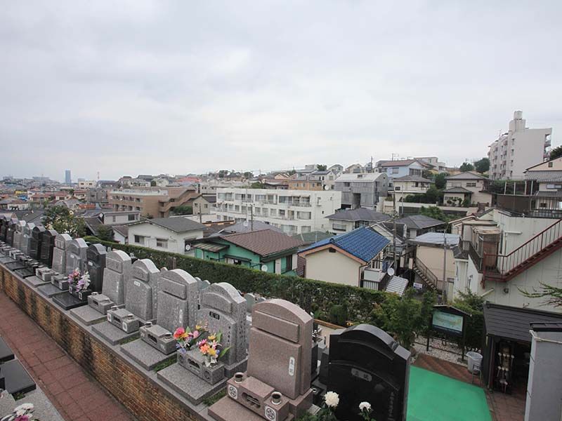 横浜中央霊園　閑静な都市型高級霊園