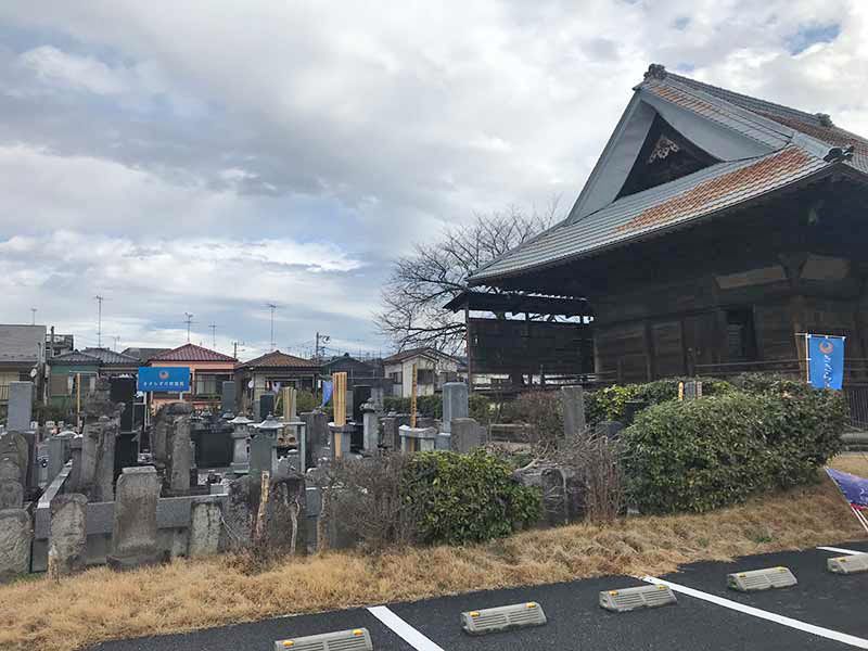 きさらぎ月照霊苑　日当たりの良い苑内