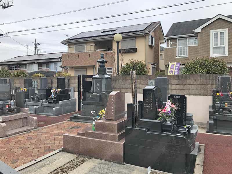 みずほ霊園　住宅地の中にある霊園