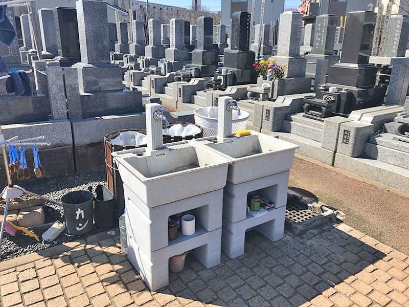越谷中央霊園　手洗い場