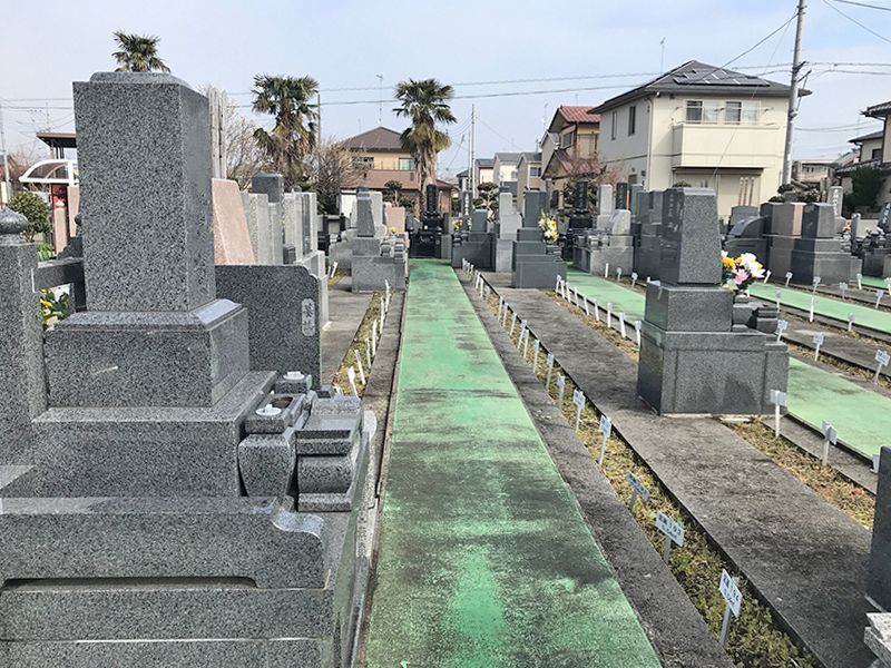 櫻墓苑　バリアフリー設計の苑内