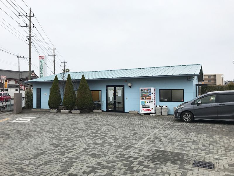 朝霞聖地霊園　駐車場