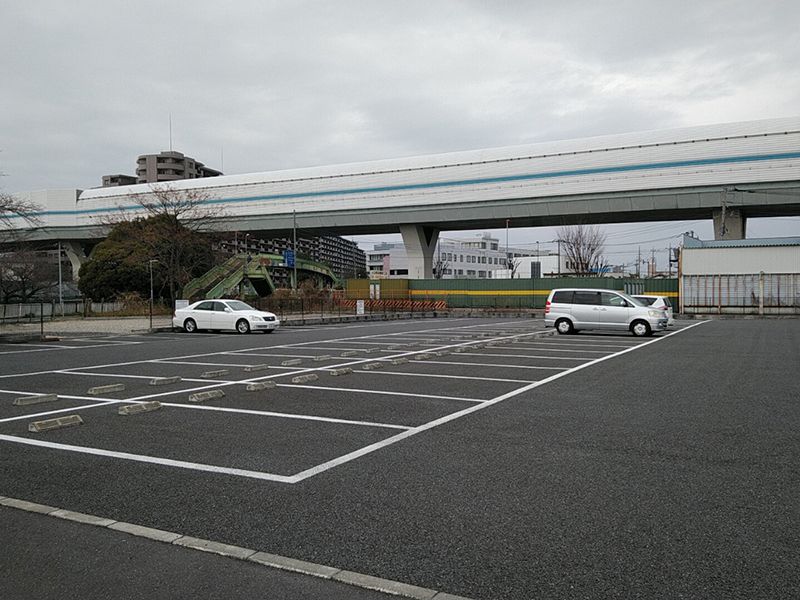西浦和霊園 櫻聖陵　広々とした駐車場