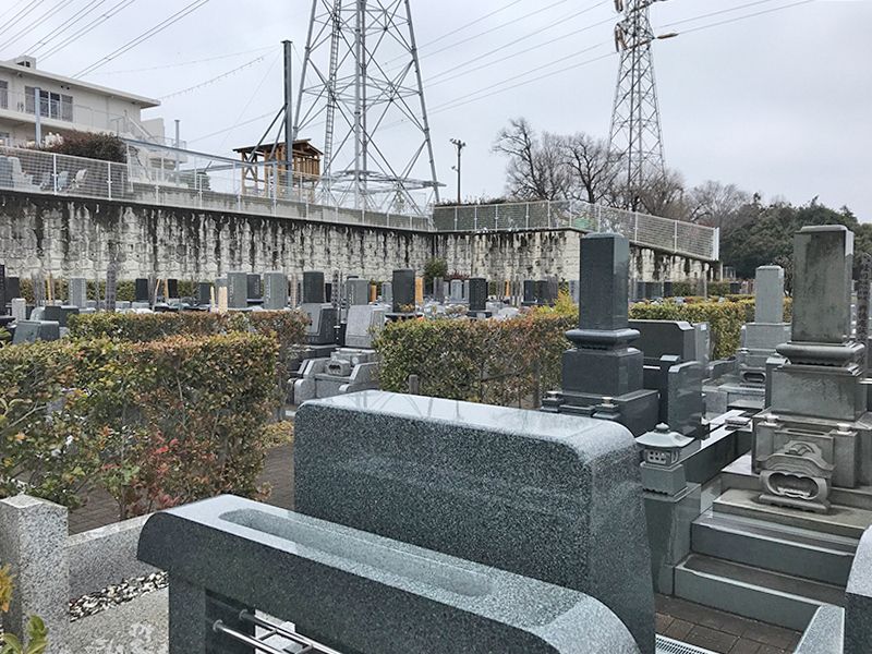 新座墓苑　苑内風景