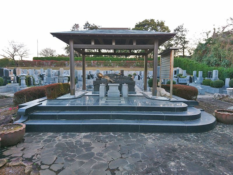 茅ヶ崎公園墓地　羨望のよい明るい空間