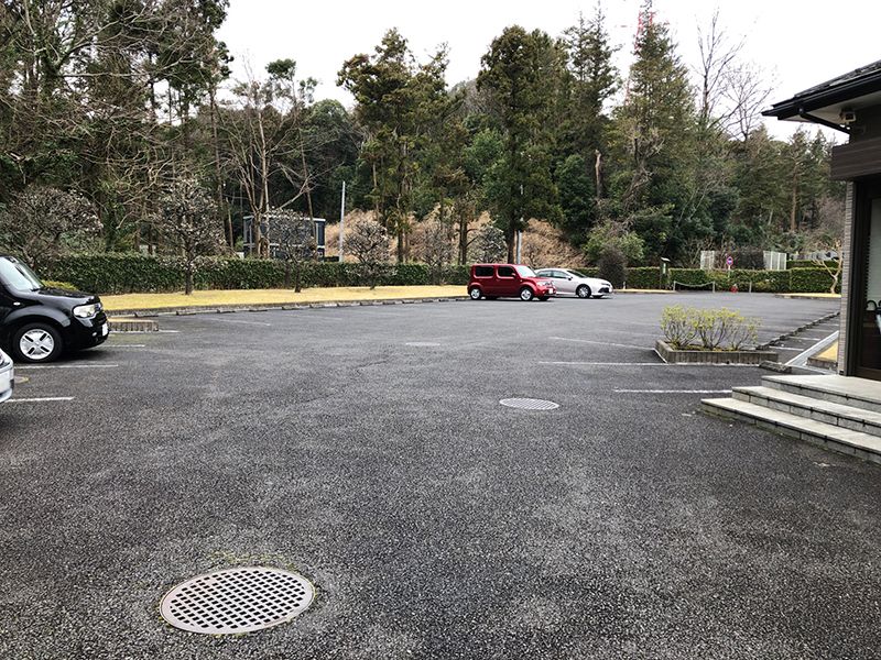 弥生の杜　平坦に整備された駐車場