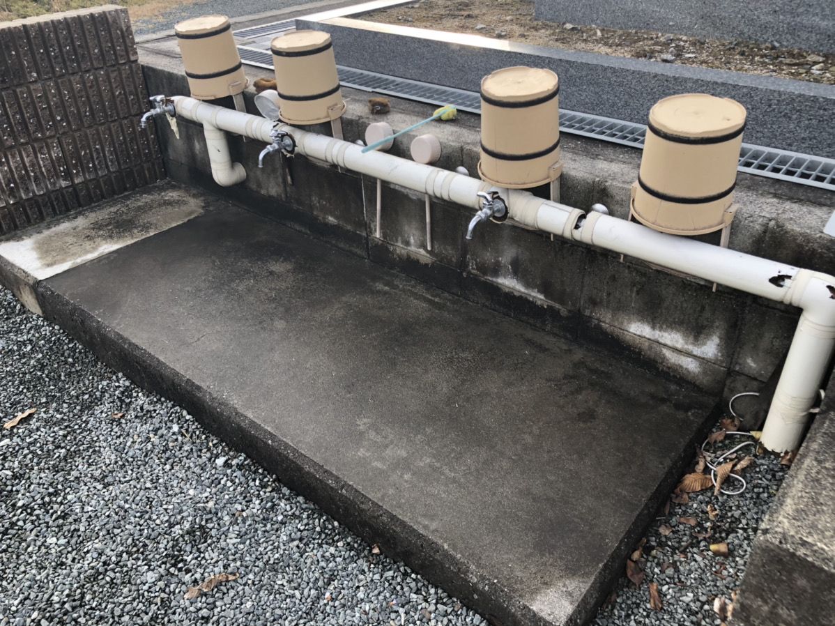 和み墓園の水汲み場