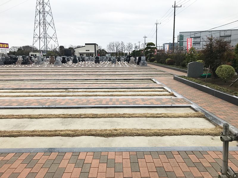 吉川美南霊園　ペット共葬墓　整備された区画