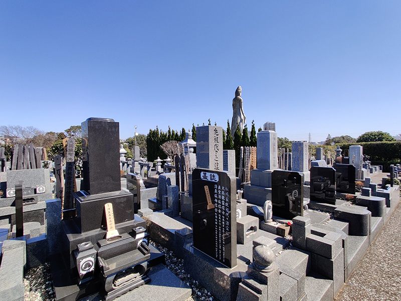 つばき霊園　一般区画の風景