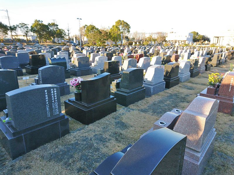 湘南公園墓地 茅ヶ崎第二霊園　洋型墓石