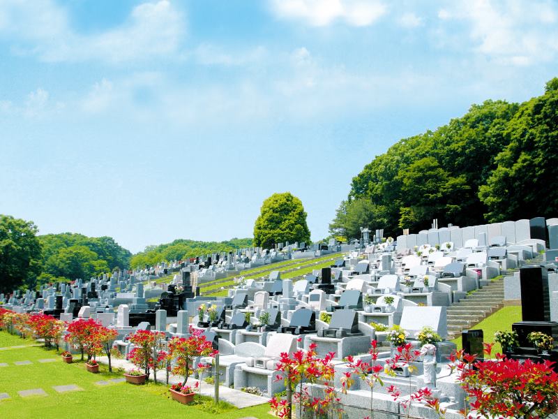森林湖畔霊苑　日当たりのよい墓域