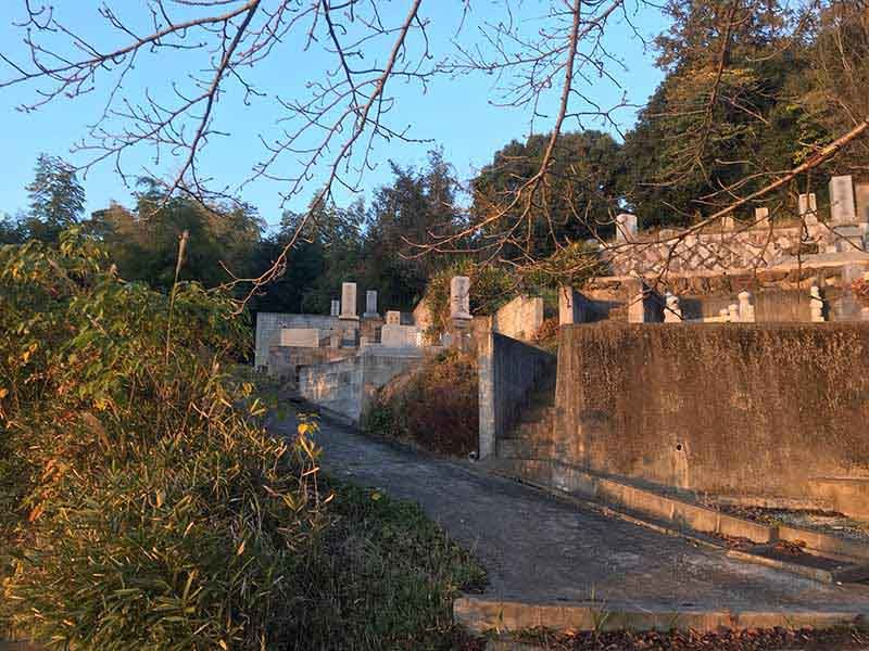 上原墓地