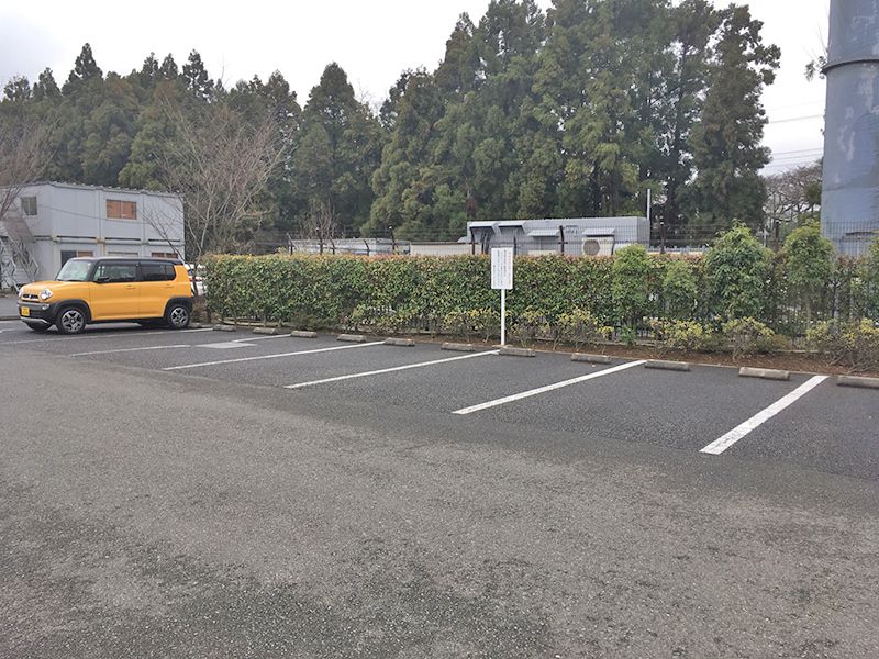 南大沢バードヒルズ　駐車場