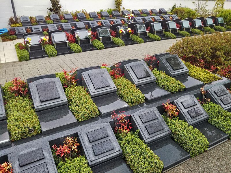 まどかの杜永代供養墓　美しいガーデニングの永代供養墓