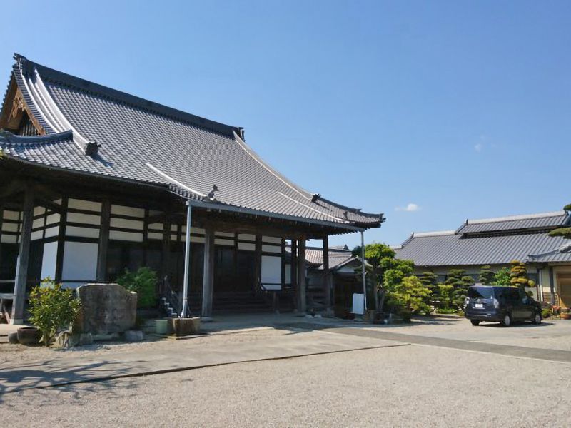 西心寺霊苑