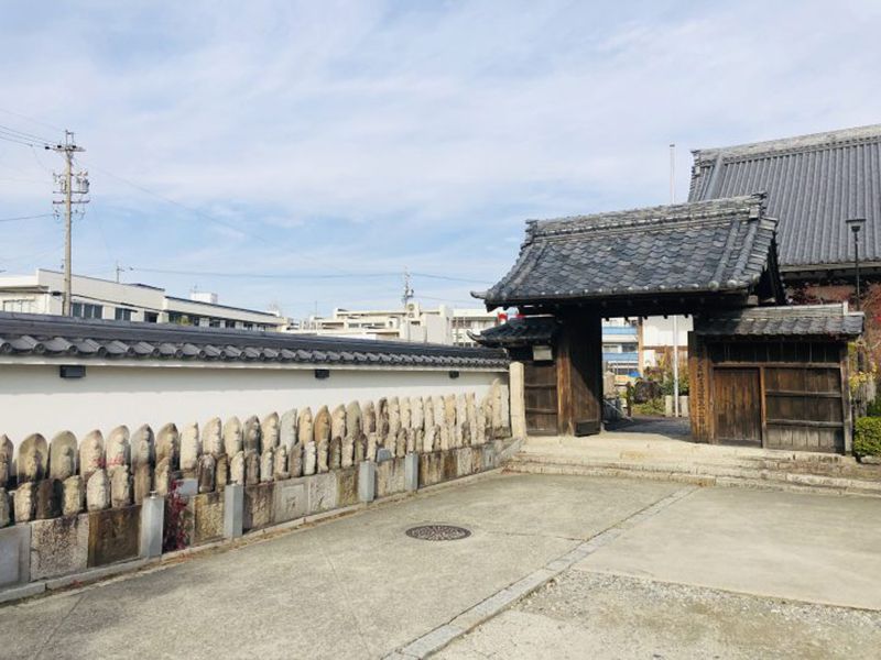 医王寺 のうこつぼ